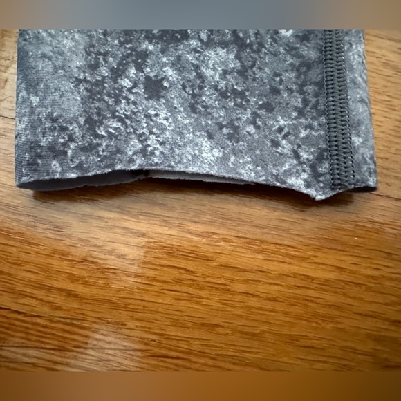 Lululemon Tight Stuff Tight II Size 4 in Area Ice Grey - Picture 7 of 15